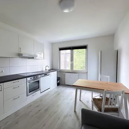 아파트 With Wifi, Kitchen And 4k Tv
