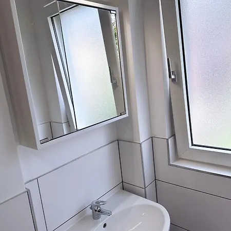 아파트 With Wifi, Kitchen And 4k Tv *