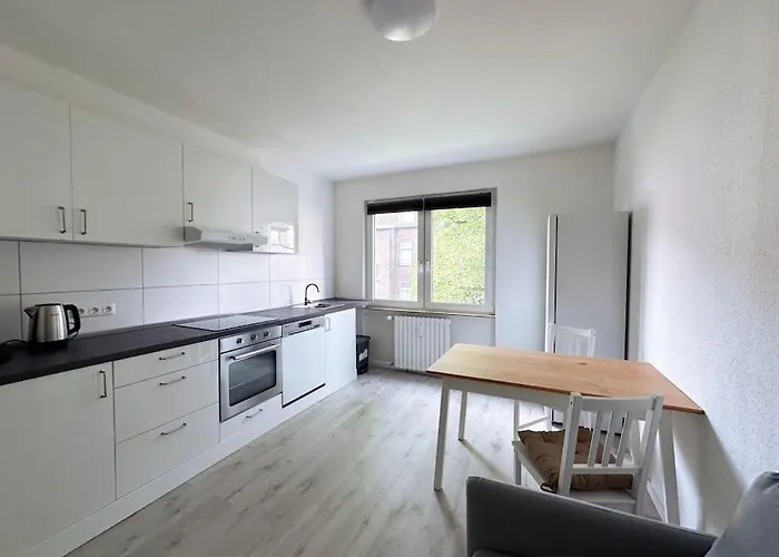 Apartman With Wifi, Kitchen And 4k Tv